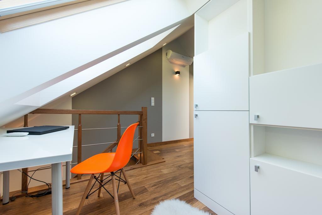 Charming 2-Level Apartment - Podgorze, Old Town Krasków Rom bilde